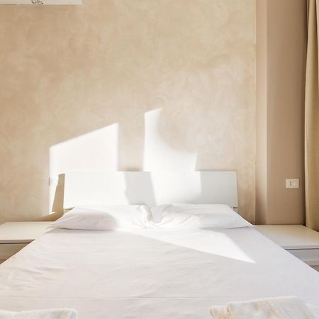 Niguarda Bright Apartment W/ Balcony Μιλάνο Εξωτερικό φωτογραφία