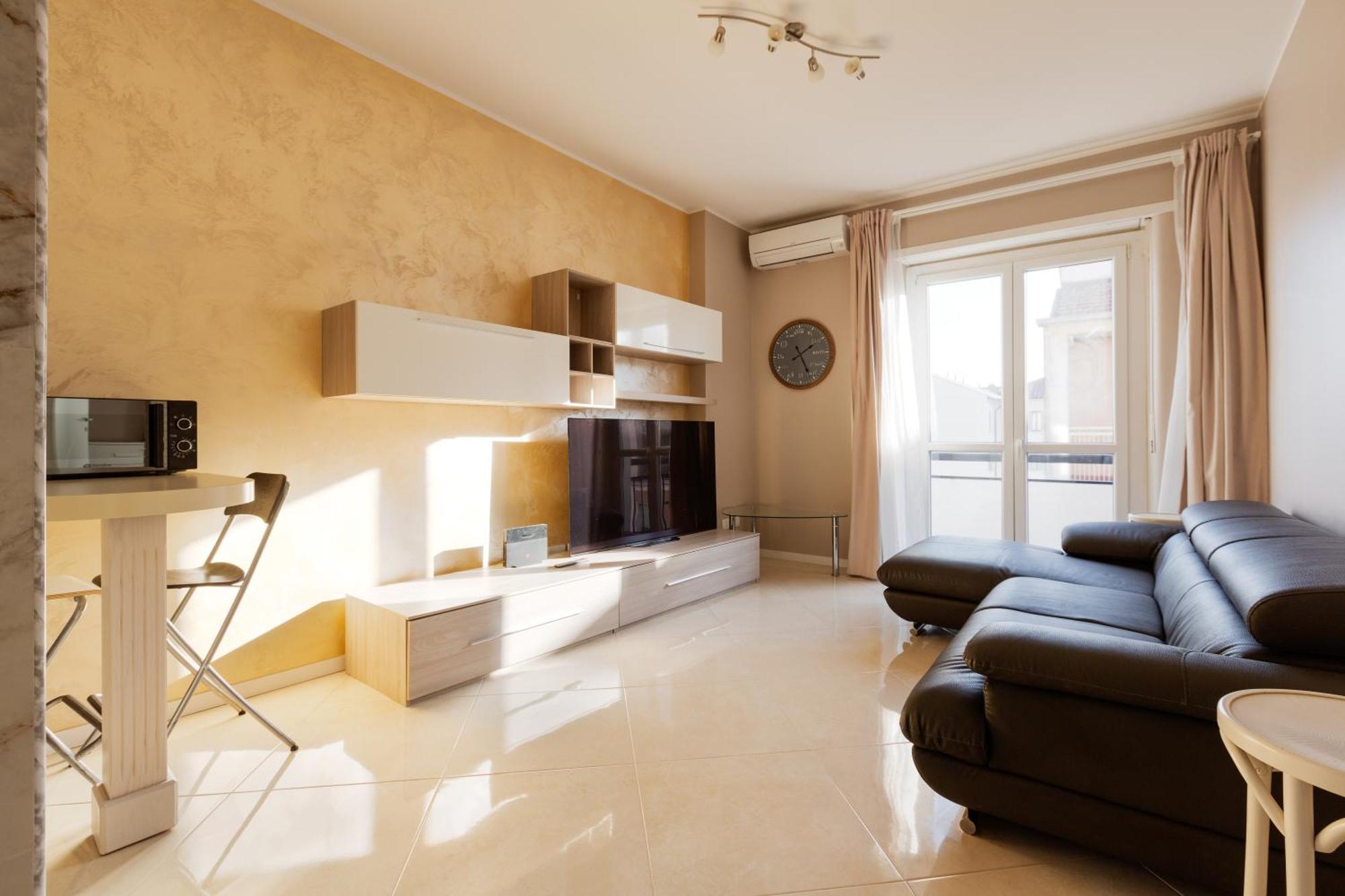 Niguarda Bright Apartment W/ Balcony Μιλάνο Εξωτερικό φωτογραφία
